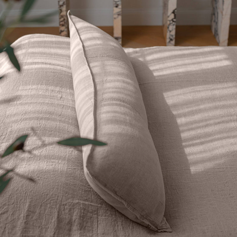 Luca Linen Bed Cover - Natural: 270x270cm