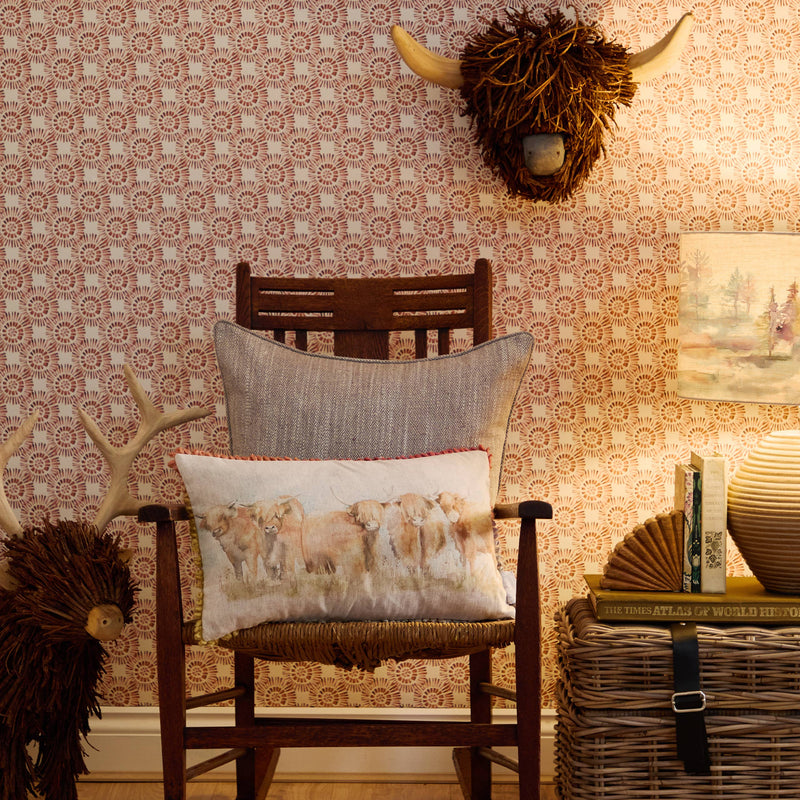 Highland Cattle Watercolour Cushion on natural linen Size: 30 x 50cm